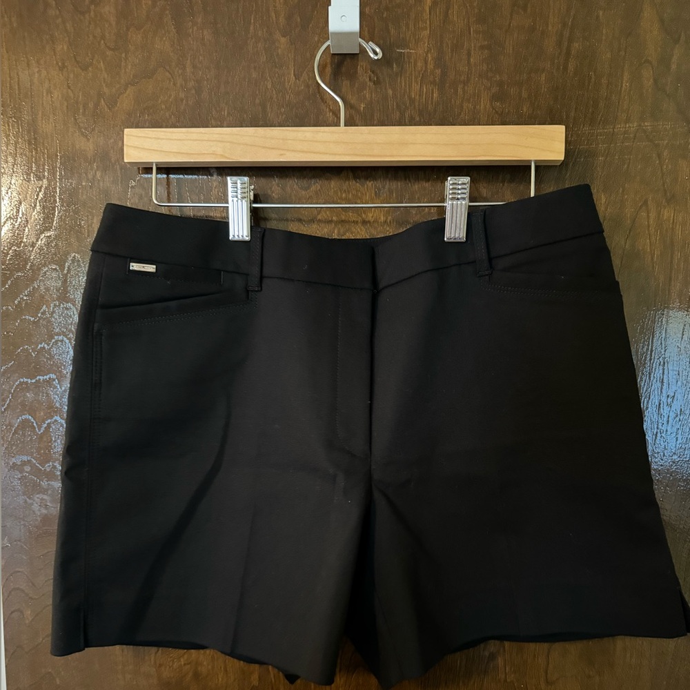 White House Black Market 5” Shorts - Size 8 - Black - NWT